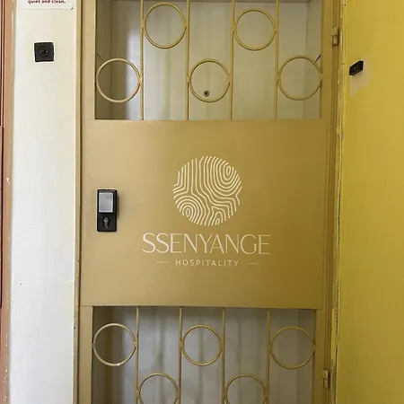דירה Ssenyange Sea Garden *
